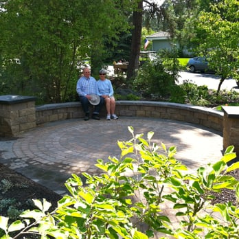 Barbara Safranek Landscape Design - Front yard living - Landscaping Near Me - Spokane, Washington