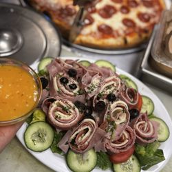 Nonnas Pizza Restaurant