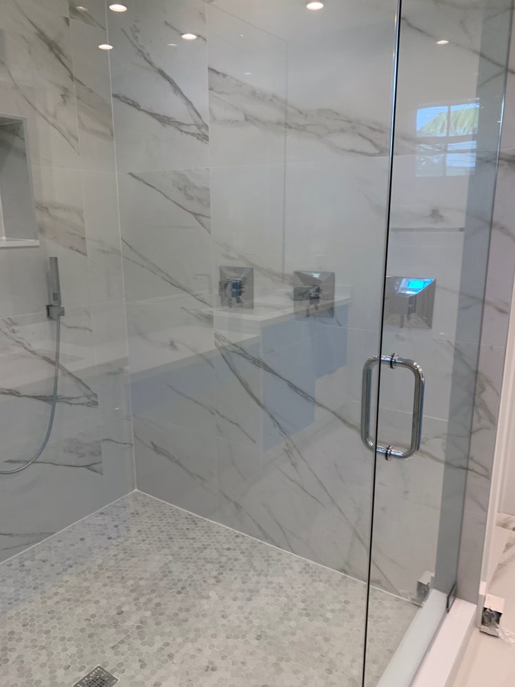 Slide of Full Service USA