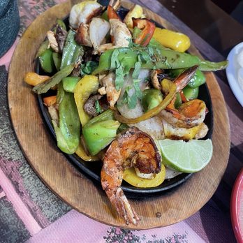 Restaurant Mi ranchito SF - Seafood Near Me - Las Vegas, Nevada Restaurant Mi ranchito SF - Seafood Near Me - Las Vegas, Nevada