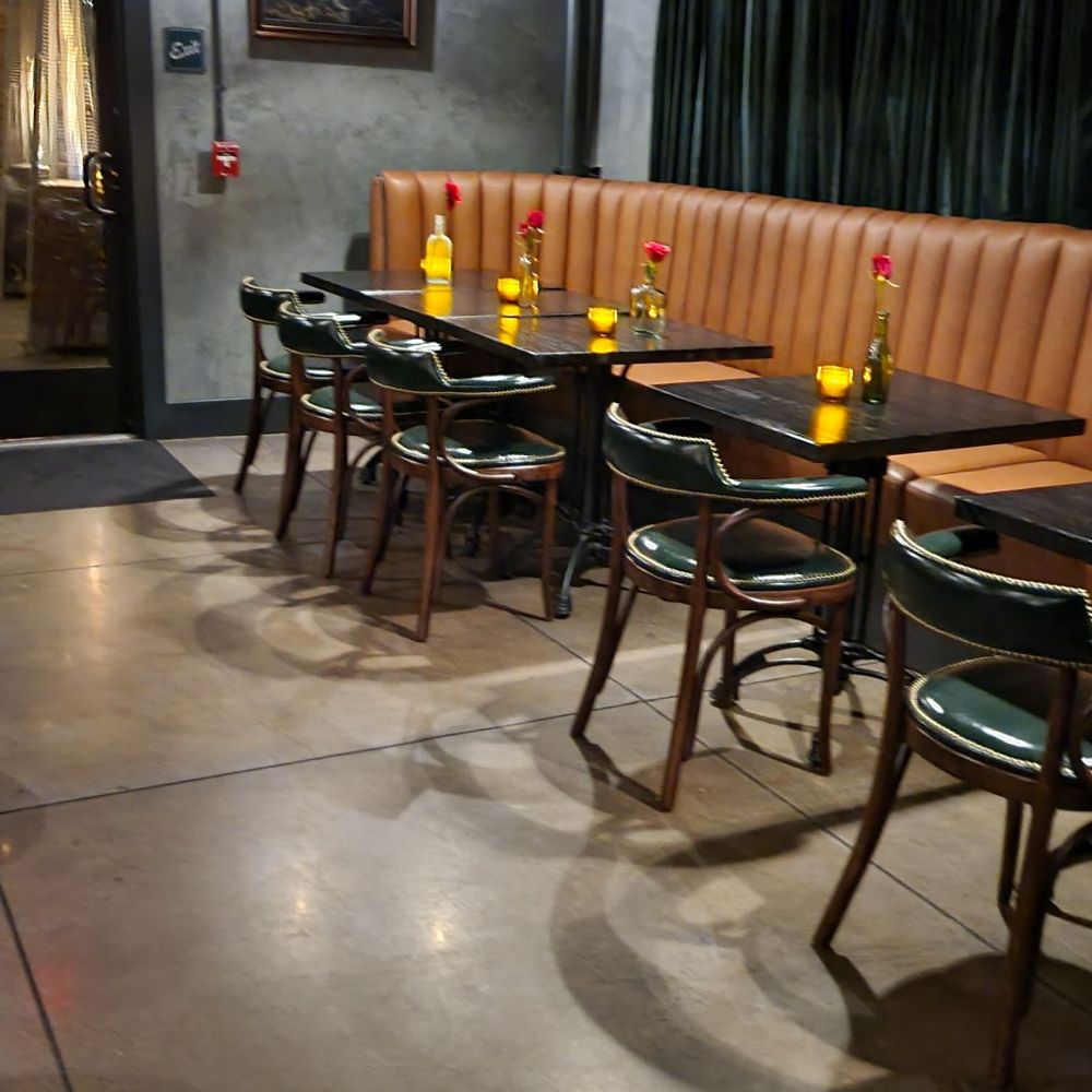The Botanist - When we left, still couldn't sit at a table. - Cocktail Bars Near Me - Bakersfield, California