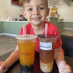 Mango & Passion Fruit Tea with Boba & Peach Black Tea with lychee Jelly