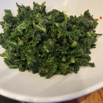 Dough Zone Dumpling House - Downtown Seattle - Kale Salad with Sweet & Spicy Garlic Dressing   甜辣羽衣甘蓝沙拉 - Shanghainese Near Me - Seattle, Washington