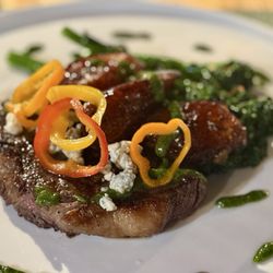 King's Landing Bistro - Wagyu steak special with brocollini