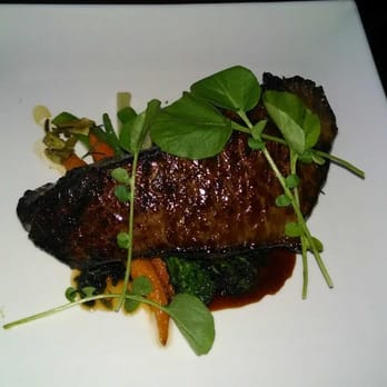 Ama Ama Restaurant - New American Near Me - Kapolei, Hawaii