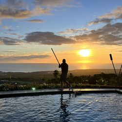 H2O Pool & Spa Services - Skimming