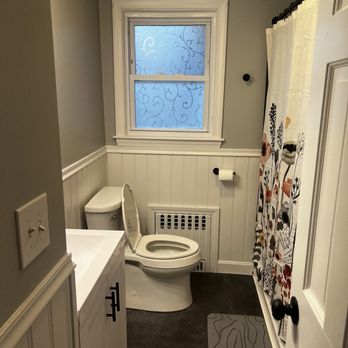 Collazo Home Improvements & Property Maintenance - New bathroom - Decks & Railing Near Me Collazo Home Improvements & Property Maintenance - New bathroom - Decks & Railing Near Me