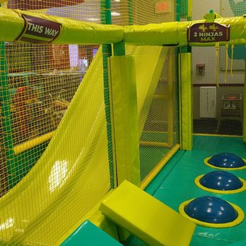 Chuck E. Cheese - Ninja run - Pizza Near Me - Victorville, California