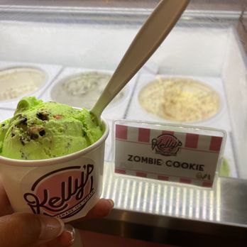 Foxtail Coffee - Hunters Creek - Ice Cream & Frozen Yogurt Near Me - Orlando, Florida