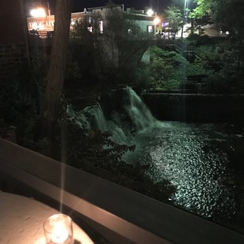 17 River Grille - American Near Me - Chagrin Falls, Ohio
