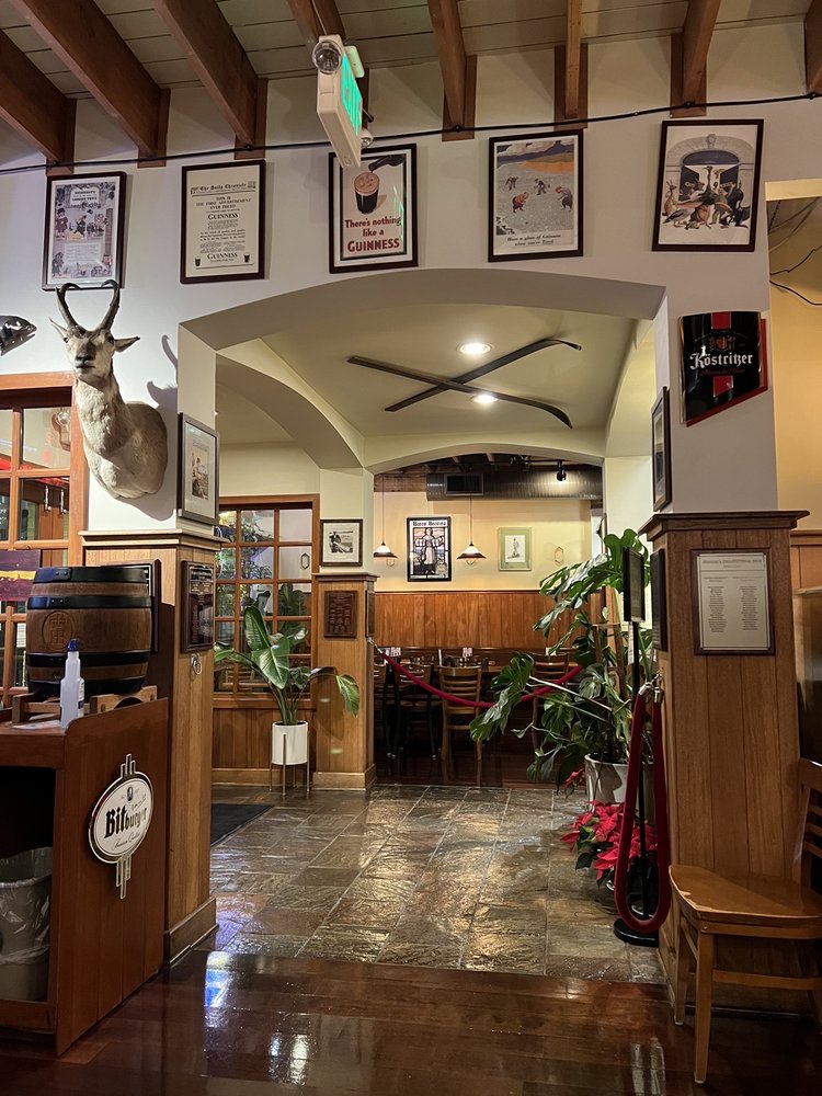 Shultzy's Bar & Grill