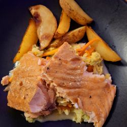 Mauerwerk - Hauptgang, Lachs wurde nachgelegt.