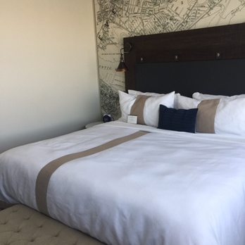 enVision Hotel - Absolutely loved our room! - Hotels Near Me - Everett, Massachusetts