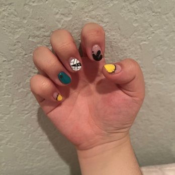 Paisley Nail Spa - Gel manicure with design. - Nail Salons Near Me - Brea, California Paisley Nail Spa - Gel manicure with design. - Nail Salons Near Me - Brea, California