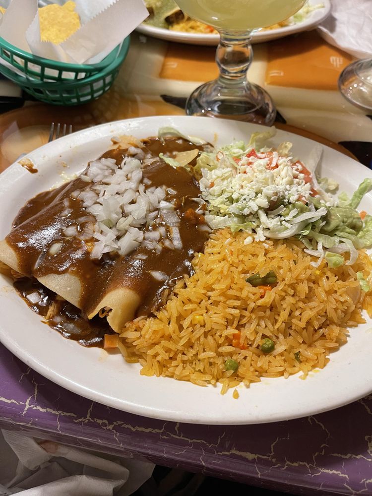 El Loro - Crystal — Mexican restaurant in Crystal