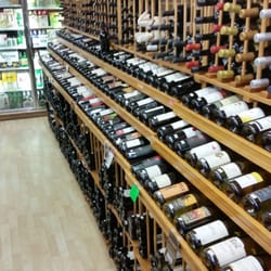 East Milton Wine & Spirits - Large Wine Selection