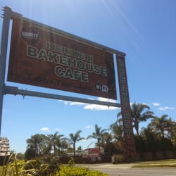 Kerikeri Bakehouse Cafe - Sign from the roadside