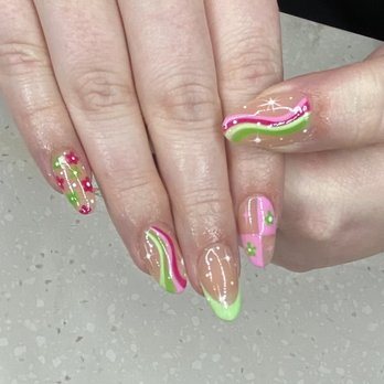 Yessi Nails - Almond Aprés Gel x - Nail Technicians Near Me - Woodburn , Oregon