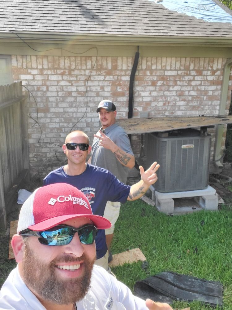 Slide of Mast Roofing & Construction