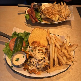 Black Tap - Nashville THE TENNESSEE BURGER - Burgers Near Me - Nashville, Tennessee Black Tap - Nashville THE TENNESSEE BURGER - Burgers Near Me - Nashville, Tennessee