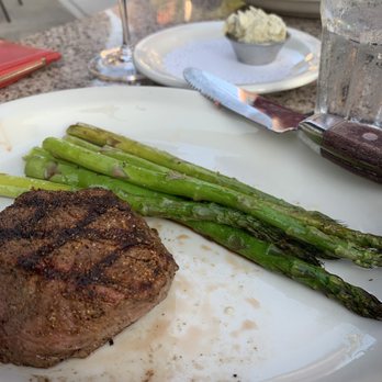 Harry & Izzy's - Filet Mignon and Roasted Asparagus - Steakhouses Near Me - Indianapolis, Indiana Harry & Izzy's - Filet Mignon and Roasted Asparagus - Steakhouses Near Me - Indianapolis, Indiana