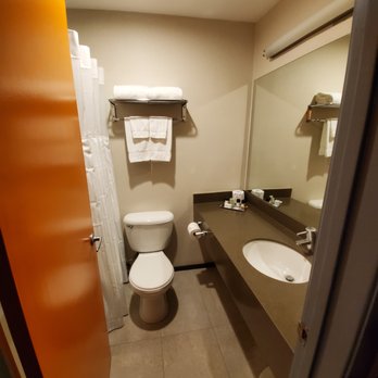 The Tangerine - Hotels Near Me - Burbank, California The Tangerine - Hotels Near Me - Burbank, California