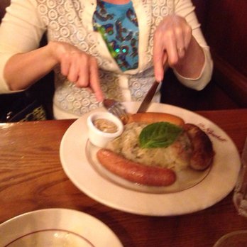 The Berghoff Restaurant - Bars Near Me - Chicago, Illinois
