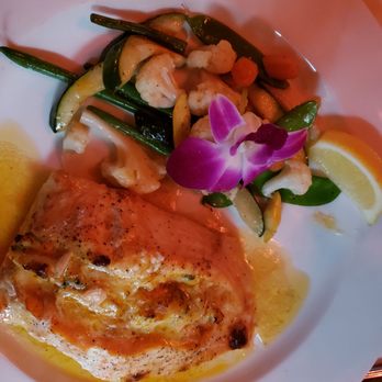 Park Side Restaurant - Fish - Italian Near Me - Corona, New York Park Side Restaurant - Fish - Italian Near Me - Corona, New York