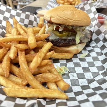 Sliders Burger - 8oz burger combo - Burgers Near Me - San Jose, California Sliders Burger - 8oz burger combo - Burgers Near Me - San Jose, California