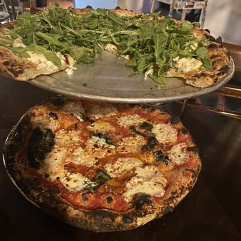Pizza Bruno - Blanca (top) Margarita pizza (bottom) - Pizza Near Me - Orlando, Florida Pizza Bruno - Blanca (top) Margarita pizza (bottom) - Pizza Near Me - Orlando, Florida