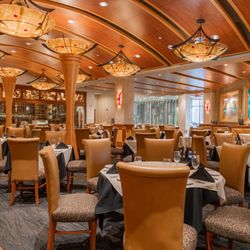 Eddie Merlot's