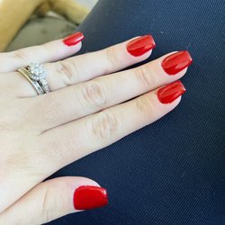 La Vie Nail & Spa - Beautiful red nails!