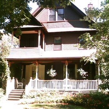 Sassafras Bed And Breakfast - Sassafras Bed And Breakfast - Hotels Near Me - Lancaster, New York