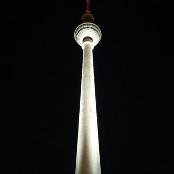 Berliner Fernsehturm - TV Tower at night - Landmarks & Historical Buildings Near Me - Berlin, BE Berliner Fernsehturm - TV Tower at night - Landmarks & Historical Buildings Near Me - Berlin, BE