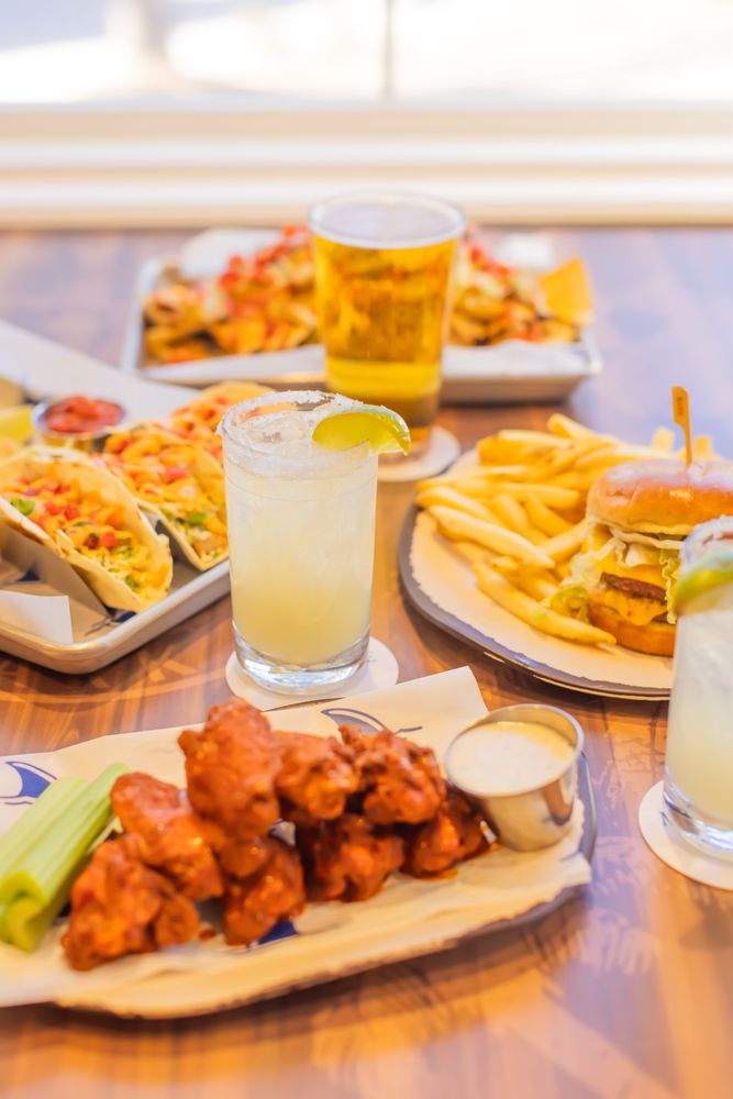 LANDSHARK BAR & GRILL Updated October 2024 74 Photos & 58 Reviews