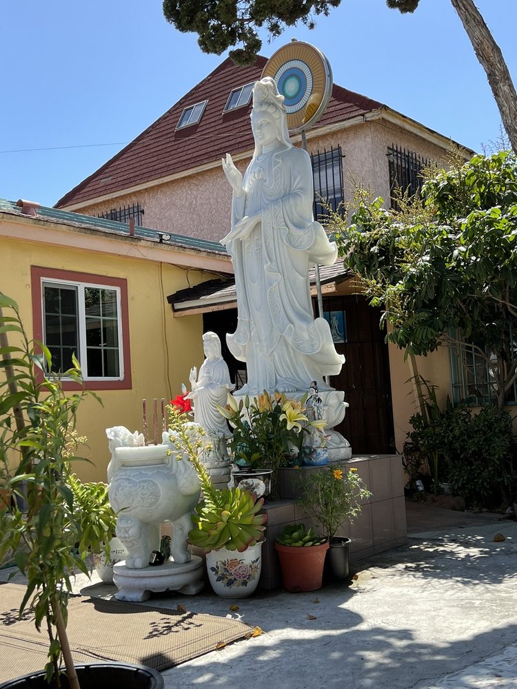 TINH XA VAN DUC VIETNAMESE BUDDHIST TEMPLE Updated August 2024 20 Photos 2504 Comstock