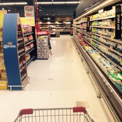 Carrefour - Pasillos.