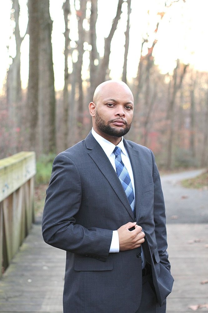 Real Wild Kutz Barbershop Logo