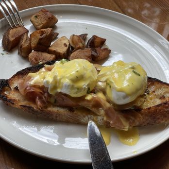 Angeline's - Eggs Benedict - Italian Near Me - Charlotte, North Carolina Angeline's - Eggs Benedict - Italian Near Me - Charlotte, North Carolina