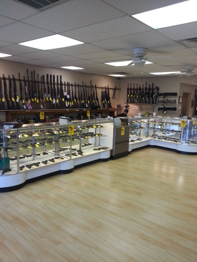 GARY’S GUNS & TACKLE Updated October 2024 1137 Magie Ave, Fairfield