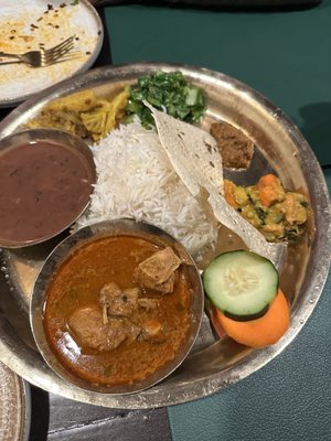 FAARZI HIMALAYAN BAR AND GRILL by null