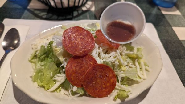 Amici's Pizzeria & Italian by null