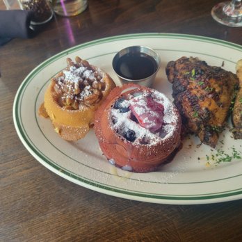 Taste Kitchen Bar - Jerk chicken, red velvet waffles, and pecan praline waffles - Breakfast & Brunch Near Me - Houston, Texas Taste Kitchen Bar - Jerk chicken, red velvet waffles, and pecan praline waffles - Breakfast & Brunch Near Me - Houston, Texas