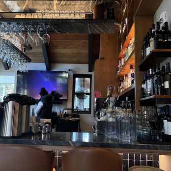 Maggie’s - Dining room bar - New American Near Me - South Lake Tahoe, California Maggie’s - Dining room bar - New American Near Me - South Lake Tahoe, California