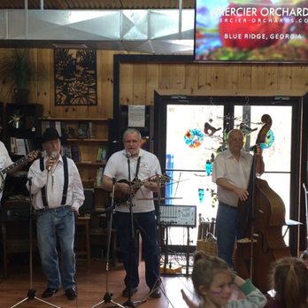 Mercier Orchards - Great music! Anyone get their name or playlist??? - Bakeries Near Me - Blue Ridge, Georgia