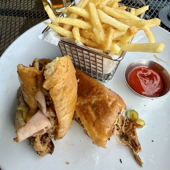 Live Oak Gastropub - Soup Near Me - Burnsville, North Carolina Live Oak Gastropub - Soup Near Me - Burnsville, North Carolina