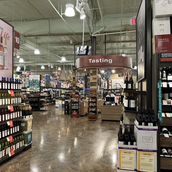 Total Wine & More - Tasting in the middle. - Beer, Wine & Spirits Near Me - San Diego, California Total Wine & More - Tasting in the middle. - Beer, Wine & Spirits Near Me - San Diego, California
