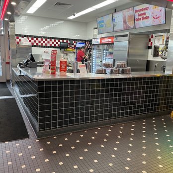 Portillo's - Bakery area I think - Hot Dogs Near Me - Orlando, Florida