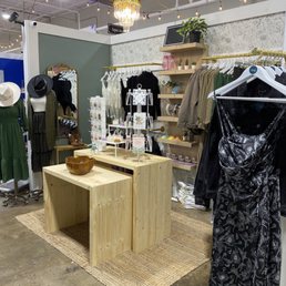 Blooming Confidence Booth B19