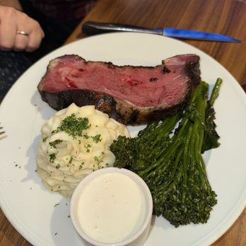 Village Supper Club - Seafood Near Me - Delavan, Wisconsin